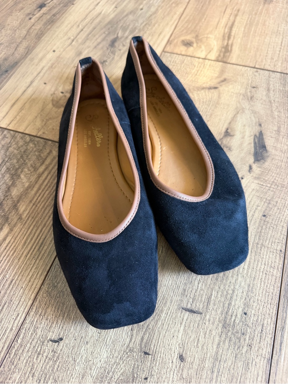 Seychelles Black Suede Square-Toe Ballet Flats with Tan Trim - Size 7